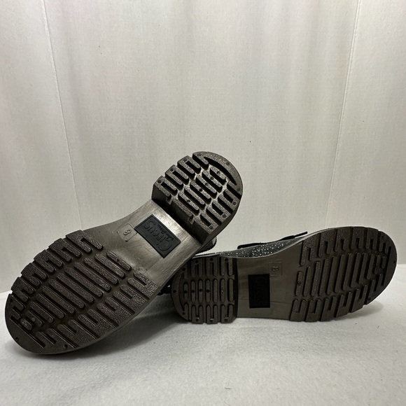 NWOT Circus by Sam Edelman Quinn Jelly Combat Boot Black Silver Glitter | Size 8 - Picture 6 of 10